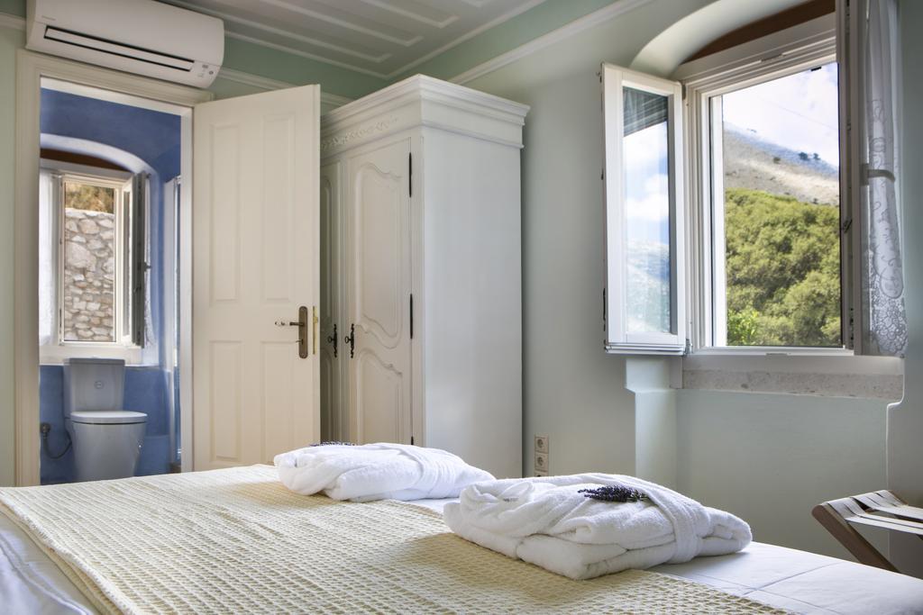 Iconic Villas - Villa Vada Agia Efimia Room photo